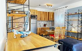 Steel & Oak Vintage Apartments