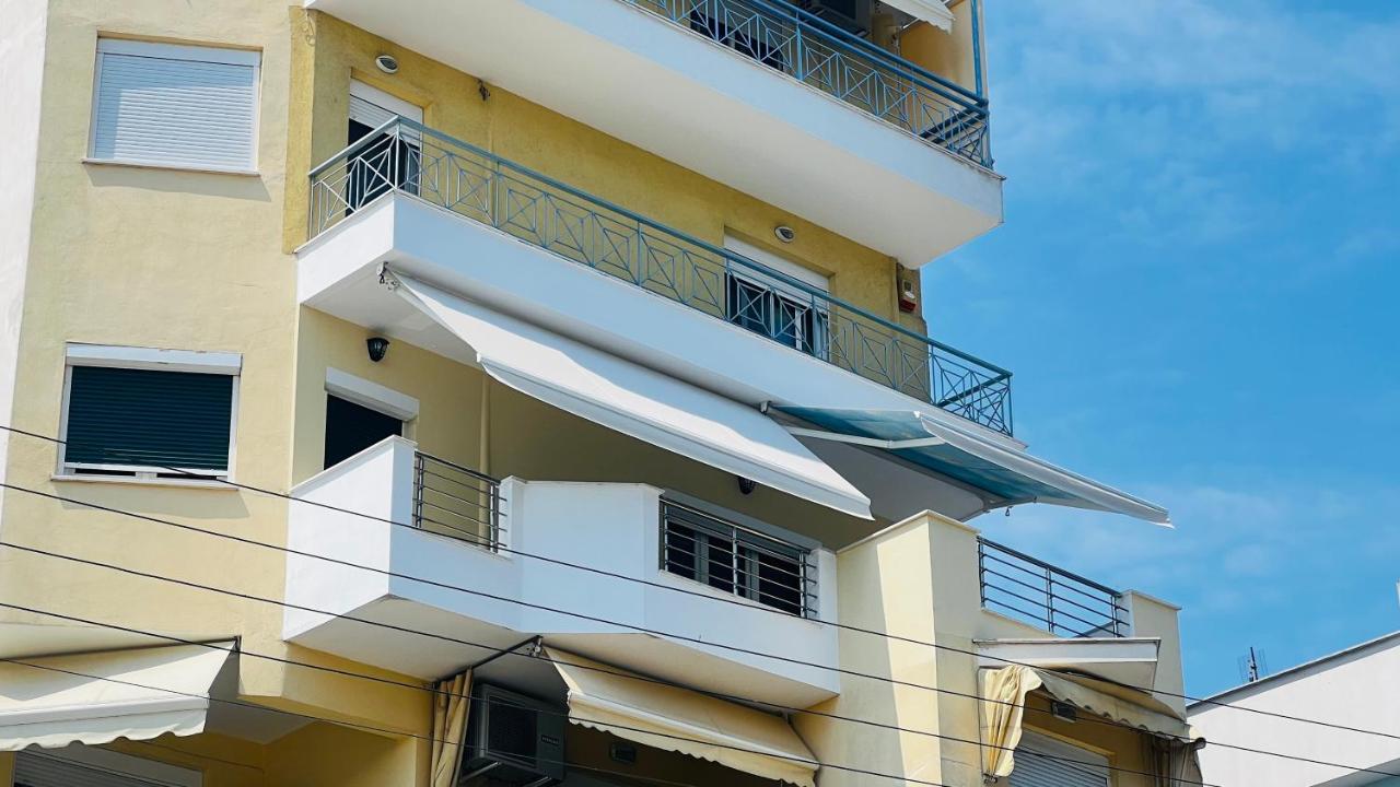 Steel & Oak Vintage Apartments Кавала Екстериор снимка