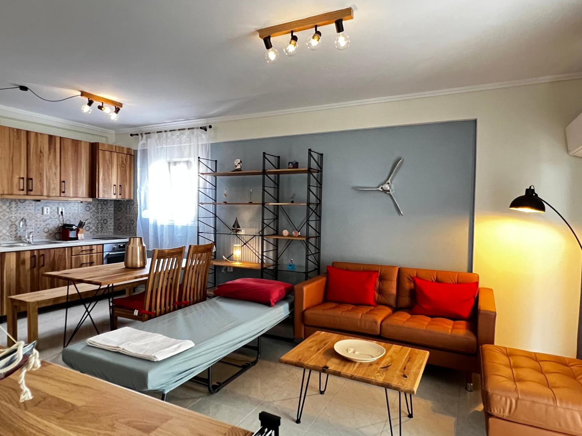 Steel & Oak Vintage Apartments Кавала Екстериор снимка